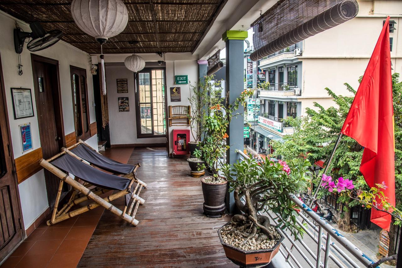 Vietnam Backpacker Hostels - Хюэ Экстерьер фото