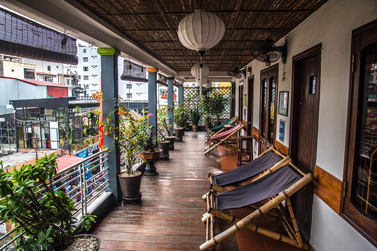 Vietnam Backpacker Hostels - Хюэ Экстерьер фото