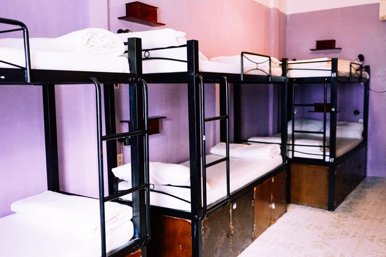 Vietnam Backpacker Hostels - Хюэ Экстерьер фото