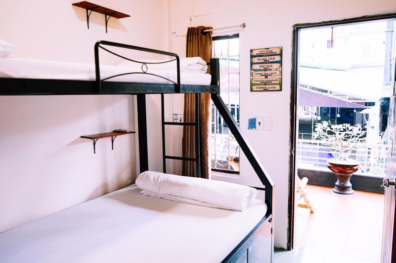 Vietnam Backpacker Hostels - Хюэ Экстерьер фото