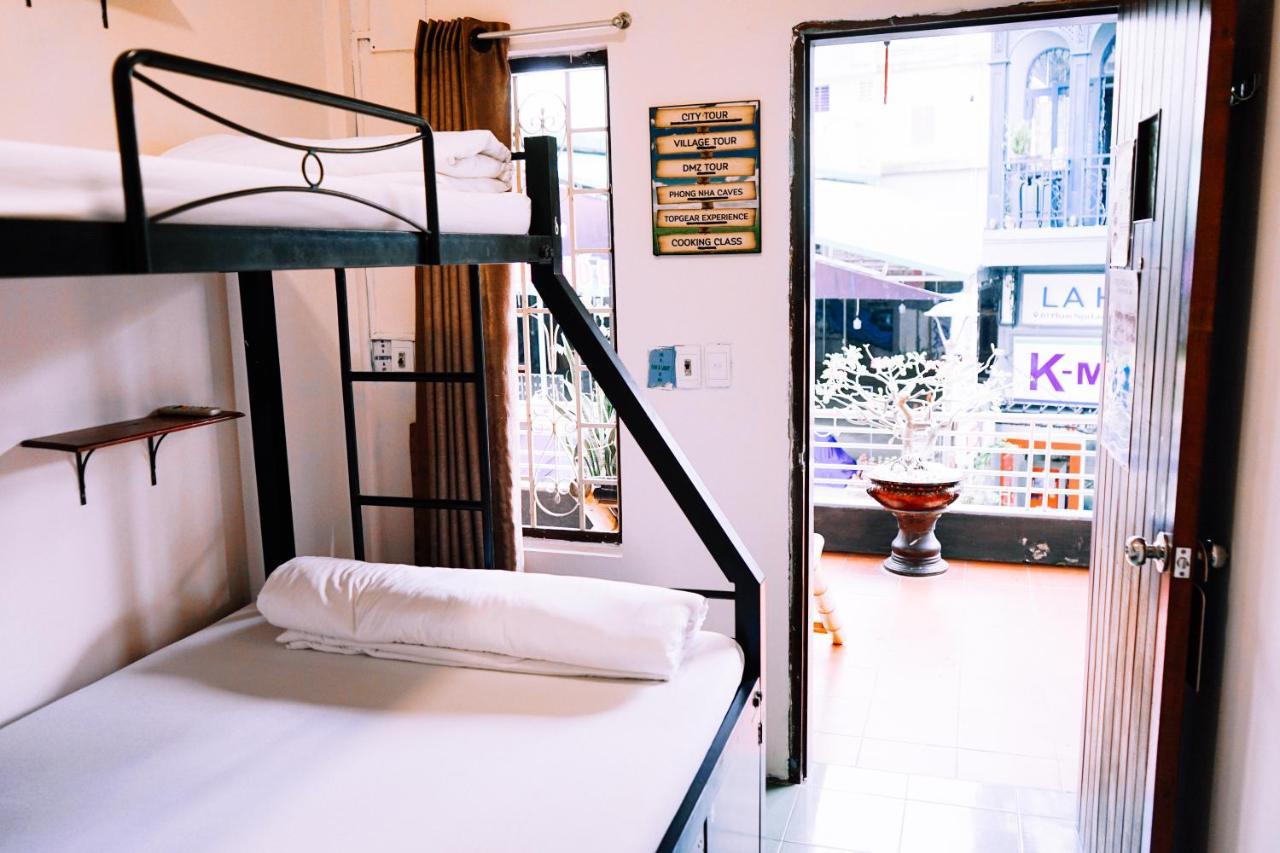 Vietnam Backpacker Hostels - Хюэ Экстерьер фото