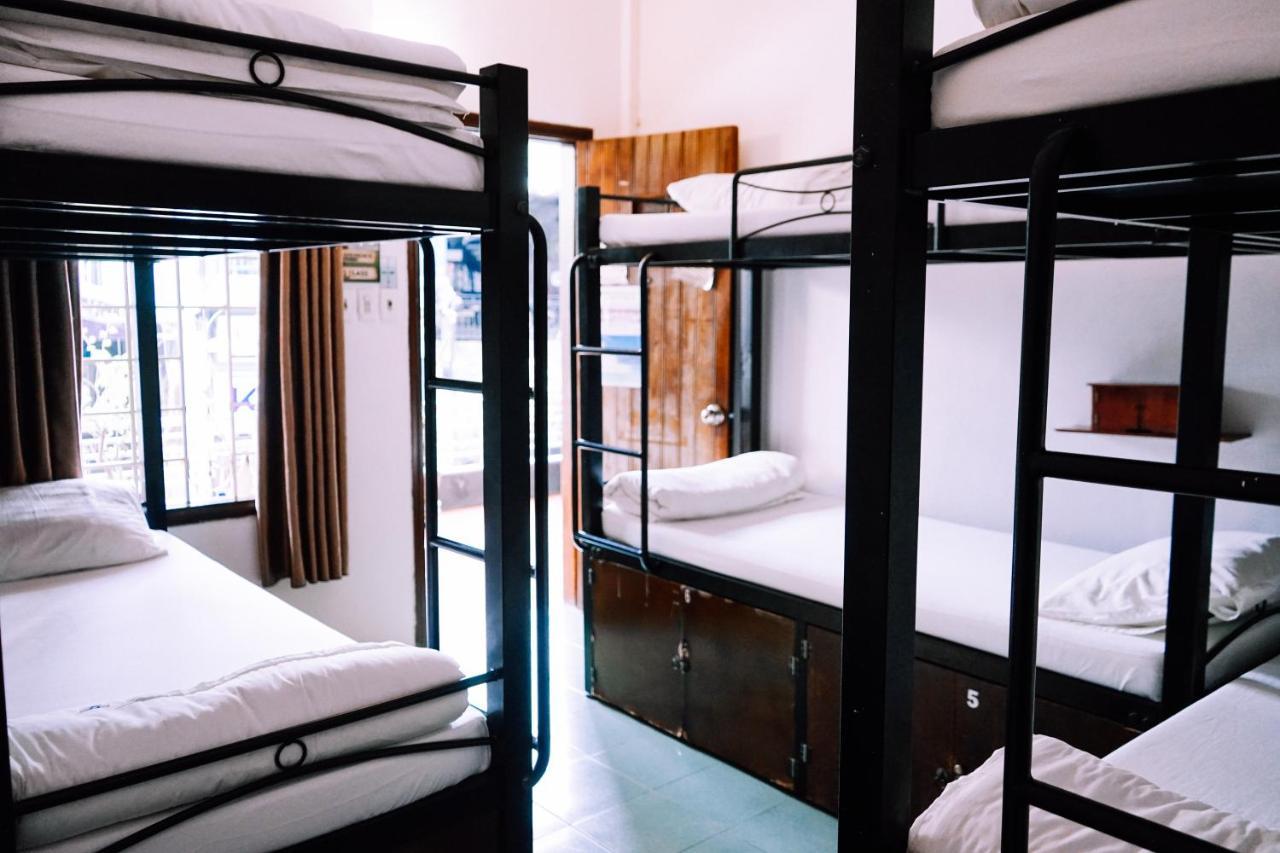 Vietnam Backpacker Hostels - Хюэ Экстерьер фото